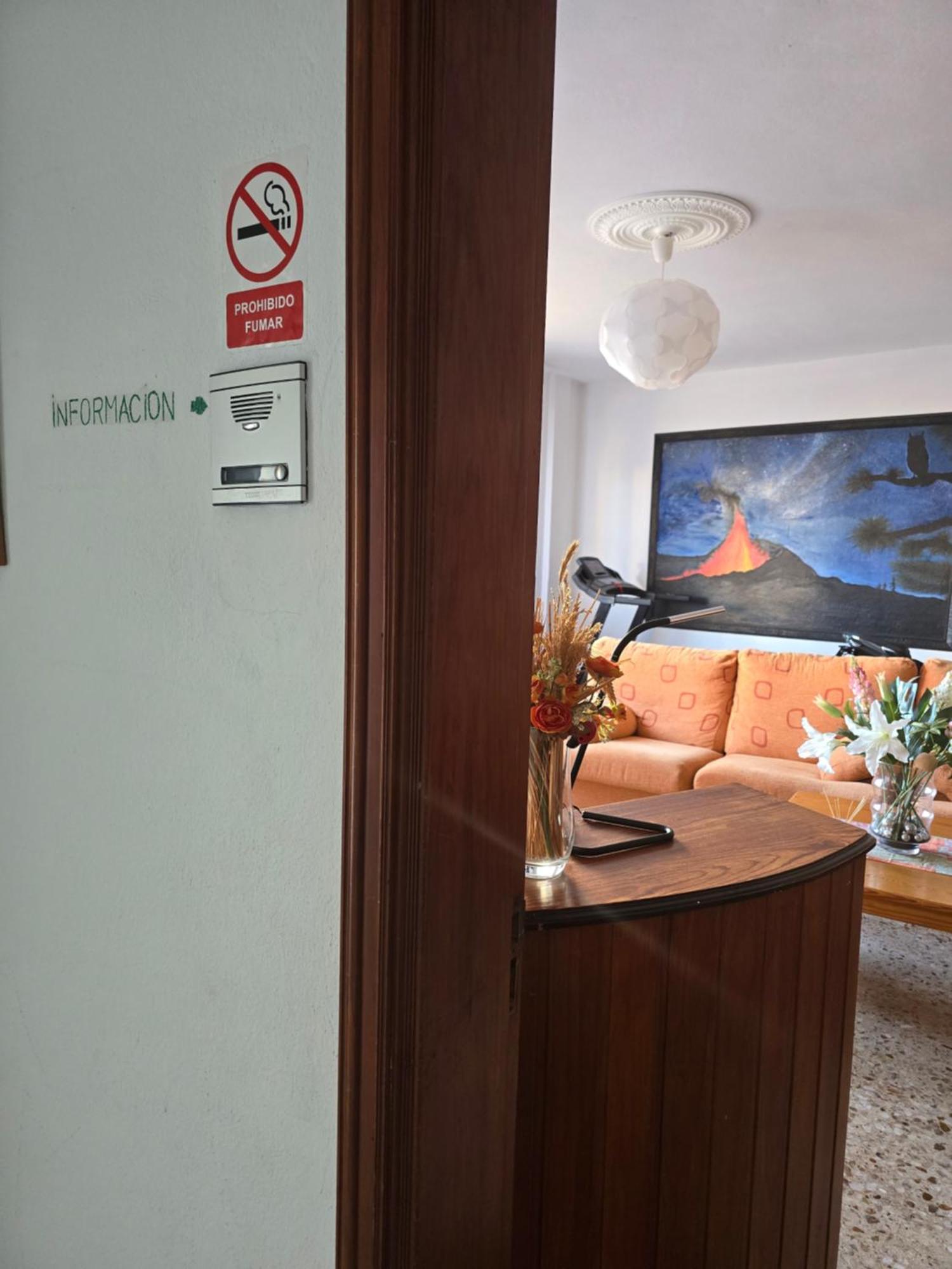 Apartamentos Los Volcanes فوينكالينتي دي لا بالما المظهر الخارجي الصورة